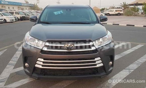 Nunua Imported Toyota Highlander Nyingine Gari ndani ya Import - Dubai nchini Arusha Nunua Imported Toyota Highlander Nyingine Gari ndani ya Import - Dubai nchini Arusha