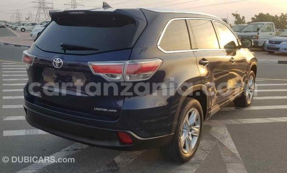 Nunua Imported Toyota Highlander Bluu Gari ndani ya Import - Dubai nchini Arusha Nunua Imported Toyota Highlander Bluu Gari ndani ya Import - Dubai nchini Arusha