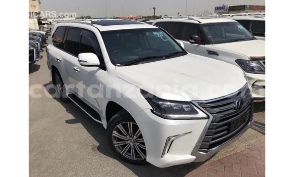 Nunua Imported Lexus LX Nyeupe Gari ndani ya Import - Dubai nchini Arusha Nunua Imported Lexus LX Nyeupe Gari ndani ya Import - Dubai nchini Arusha