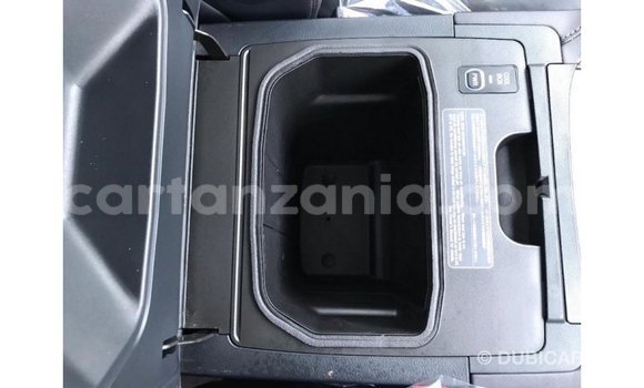 Nunua Imported Lexus LX Nyeupe Gari ndani ya Import - Dubai nchini Arusha Nunua Imported Lexus LX Nyeupe Gari ndani ya Import - Dubai nchini Arusha