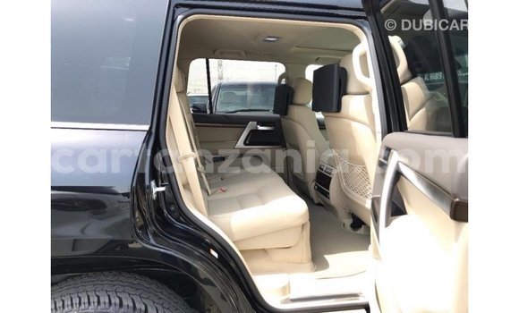 Buy Import Toyota Land Cruiser Black Car in Import - Dubai in Arusha Buy Import Toyota Land Cruiser Black Car in Import - Dubai in Arusha