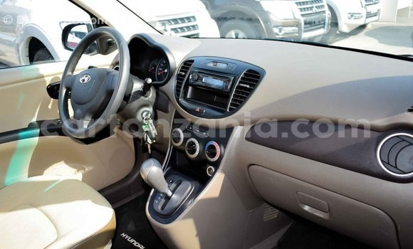 Buy Import Hyundai i10 White Car in Import - Dubai in Arusha Buy Import Hyundai i10 White Car in Import - Dubai in Arusha