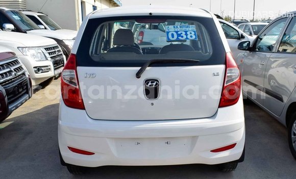 Buy Import Hyundai i10 White Car in Import - Dubai in Arusha Buy Import Hyundai i10 White Car in Import - Dubai in Arusha