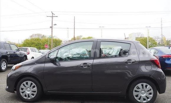 Nunua Ilio tumika Toyota Yaris Fedha Gari ndani ya Dar es Salaam nchini Dar es Salaam Nunua Ilio tumika Toyota Yaris Fedha Gari ndani ya Dar es Salaam nchini Dar es Salaam