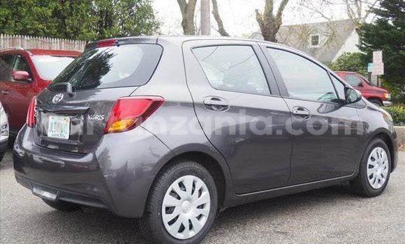 Nunua Ilio tumika Toyota Yaris Fedha Gari ndani ya Dar es Salaam nchini Dar es Salaam Nunua Ilio tumika Toyota Yaris Fedha Gari ndani ya Dar es Salaam nchini Dar es Salaam