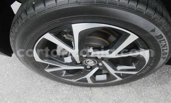 Nunua Ilio tumika Toyota C-HR Nyeusi Gari ndani ya Dar es Salaam nchini Dar es Salaam Nunua Ilio tumika Toyota C-HR Nyeusi Gari ndani ya Dar es Salaam nchini Dar es Salaam