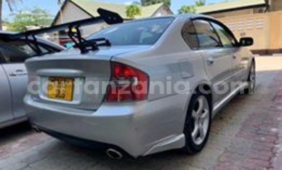 Nunua Ilio tumika Subaru Legacy Fedha Gari ndani ya Dar es Salaam nchini Dar es Salaam Nunua Ilio tumika Subaru Legacy Fedha Gari ndani ya Dar es Salaam nchini Dar es Salaam