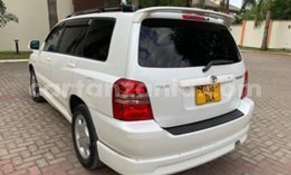 Nunua Ilio tumika Toyota Kluger Nyeupe Gari ndani ya Dar es Salaam nchini Dar es Salaam Nunua Ilio tumika Toyota Kluger Nyeupe Gari ndani ya Dar es Salaam nchini Dar es Salaam