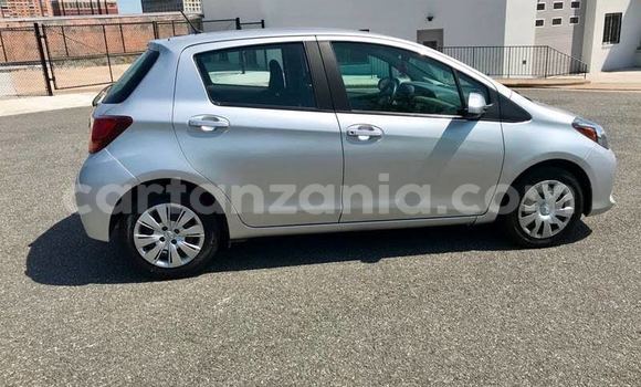 Nunua Ilio tumika Toyota Yaris Fedha Gari ndani ya Arusha nchini Arusha Nunua Ilio tumika Toyota Yaris Fedha Gari ndani ya Arusha nchini Arusha
