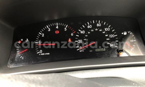 Nunua Ilio tumika Toyota Corolla Fedha Gari ndani ya Arusha nchini Arusha Nunua Ilio tumika Toyota Corolla Fedha Gari ndani ya Arusha nchini Arusha