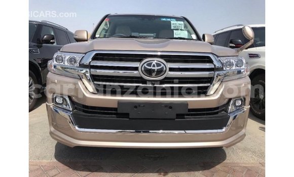 Buy Import Toyota Land Cruiser Other Car in Import - Dubai in Arusha Buy Import Toyota Land Cruiser Other Car in Import - Dubai in Arusha