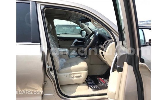 Buy Import Toyota Land Cruiser Other Car in Import - Dubai in Arusha Buy Import Toyota Land Cruiser Other Car in Import - Dubai in Arusha