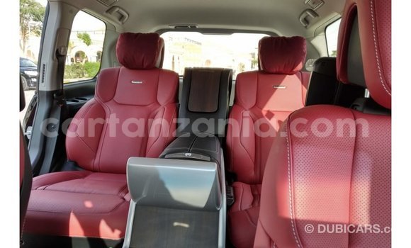 Buy Import Toyota Land Cruiser Black Car in Import - Dubai in Arusha Buy Import Toyota Land Cruiser Black Car in Import - Dubai in Arusha