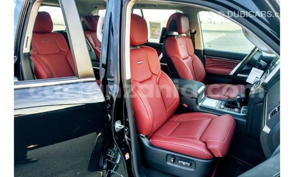 Buy Import Toyota Land Cruiser Black Car in Import - Dubai in Arusha Buy Import Toyota Land Cruiser Black Car in Import - Dubai in Arusha