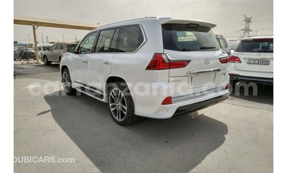 Nunua Imported Lexus LX Nyekundu Gari ndani ya Import - Dubai nchini Arusha Nunua Imported Lexus LX Nyekundu Gari ndani ya Import - Dubai nchini Arusha