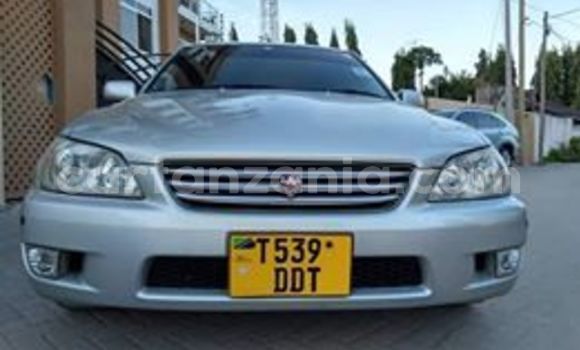 Buy Used Toyota Altezza Silver Car in Dar es Salaam in Dar es Salaam Buy Used Toyota Altezza Silver Car in Dar es Salaam in Dar es Salaam