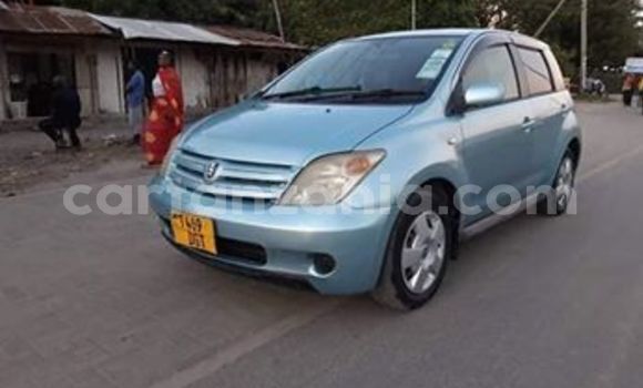 Buy Used Toyota IST Blue Car in Dar es Salaam in Dar es Salaam Buy Used Toyota IST Blue Car in Dar es Salaam in Dar es Salaam