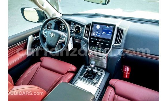 Buy Import Toyota Land Cruiser Black Car in Import - Dubai in Arusha Buy Import Toyota Land Cruiser Black Car in Import - Dubai in Arusha