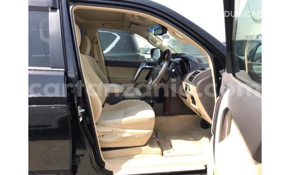 Nunua Imported Toyota Prado Nyeusi Gari ndani ya Import - Dubai nchini Arusha Nunua Imported Toyota Prado Nyeusi Gari ndani ya Import - Dubai nchini Arusha