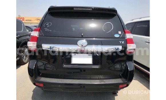 Nunua Imported Toyota Prado Nyeusi Gari ndani ya Import - Dubai nchini Arusha Nunua Imported Toyota Prado Nyeusi Gari ndani ya Import - Dubai nchini Arusha