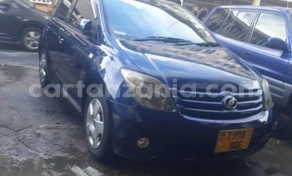 Buy Used Toyota IST Blue Car in Dar es Salaam in Dar es Salaam Buy Used Toyota IST Blue Car in Dar es Salaam in Dar es Salaam