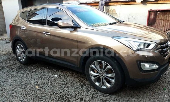 Buy Used Hyundai Santa Fe Brown Car in Dar es Salaam in Dar es Salaam Buy Used Hyundai Santa Fe Brown Car in Dar es Salaam in Dar es Salaam