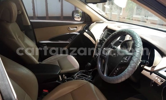 Buy Used Hyundai Santa Fe Brown Car in Dar es Salaam in Dar es Salaam Buy Used Hyundai Santa Fe Brown Car in Dar es Salaam in Dar es Salaam