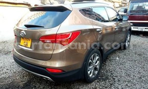 Buy Used Hyundai Santa Fe Brown Car in Dar es Salaam in Dar es Salaam Buy Used Hyundai Santa Fe Brown Car in Dar es Salaam in Dar es Salaam