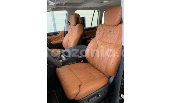 Nunua Imported Lexus LX Nyeusi Gari ndani ya Import - Dubai nchini Arusha Nunua Imported Lexus LX Nyeusi Gari ndani ya Import - Dubai nchini Arusha