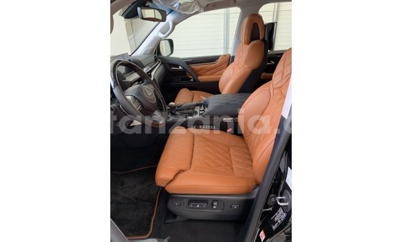 Nunua Imported Lexus LX Nyeusi Gari ndani ya Import - Dubai nchini Arusha Nunua Imported Lexus LX Nyeusi Gari ndani ya Import - Dubai nchini Arusha