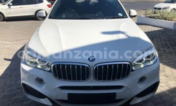 Nunua Ilio tumika BMW X6 Nyeupe Gari ndani ya Dar es Salaam nchini Dar es Salaam Nunua Ilio tumika BMW X6 Nyeupe Gari ndani ya Dar es Salaam nchini Dar es Salaam