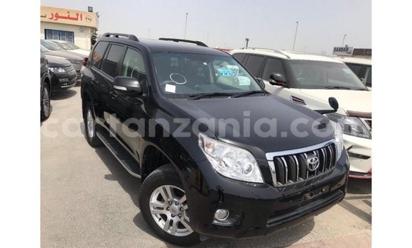 Nunua Imported Toyota Land Cruiser Nyeusi Gari ndani ya Import - Dubai nchini Arusha Nunua Imported Toyota Land Cruiser Nyeusi Gari ndani ya Import - Dubai nchini Arusha
