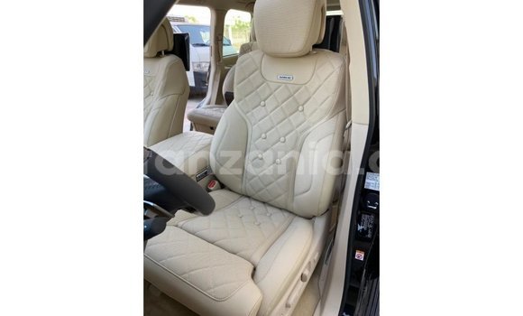 Nunua Imported Lexus LX Nyeusi Gari ndani ya Import - Dubai nchini Arusha Nunua Imported Lexus LX Nyeusi Gari ndani ya Import - Dubai nchini Arusha