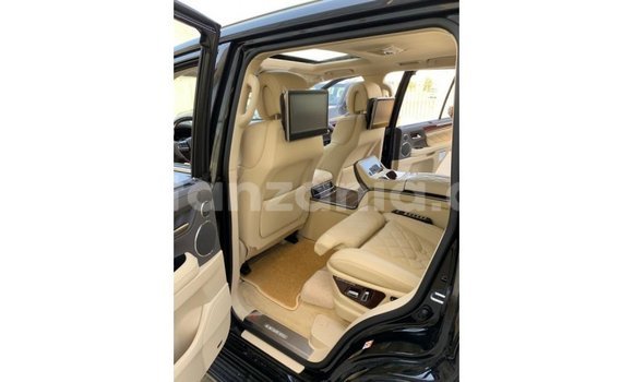 Nunua Imported Lexus LX Nyeusi Gari ndani ya Import - Dubai nchini Arusha Nunua Imported Lexus LX Nyeusi Gari ndani ya Import - Dubai nchini Arusha