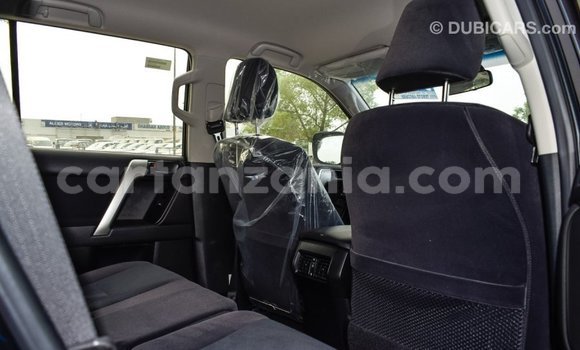 Nunua Imported Toyota Prado Nyeusi Gari ndani ya Import - Dubai nchini Arusha Nunua Imported Toyota Prado Nyeusi Gari ndani ya Import - Dubai nchini Arusha