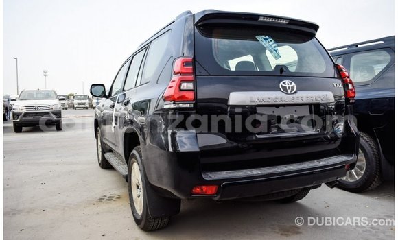 Nunua Imported Toyota Prado Nyeusi Gari ndani ya Import - Dubai nchini Arusha Nunua Imported Toyota Prado Nyeusi Gari ndani ya Import - Dubai nchini Arusha