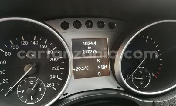 Buy Used Mercedes‒Benz ML–Class Silver Car in Arusha in Arusha Buy Used Mercedes‒Benz ML–Class Silver Car in Arusha in Arusha