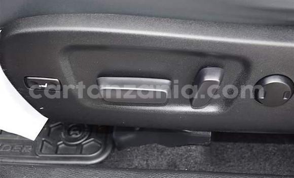 Buy Used Toyota Highlander Red Car in Arusha in Arusha Buy Used Toyota Highlander Red Car in Arusha in Arusha