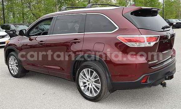 Buy Used Toyota Highlander Red Car in Arusha in Arusha Buy Used Toyota Highlander Red Car in Arusha in Arusha