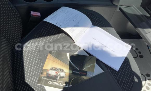 Nunua Ilio tumika Nissan Qashqai Nyeusi Gari ndani ya Arusha nchini Arusha Nunua Ilio tumika Nissan Qashqai Nyeusi Gari ndani ya Arusha nchini Arusha
