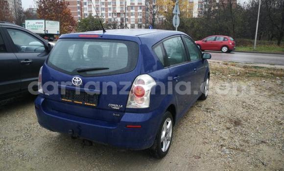 Nunua Ilio tumika Toyota Corolla Verso Bluu Gari ndani ya Arusha nchini Arusha Nunua Ilio tumika Toyota Corolla Verso Bluu Gari ndani ya Arusha nchini Arusha