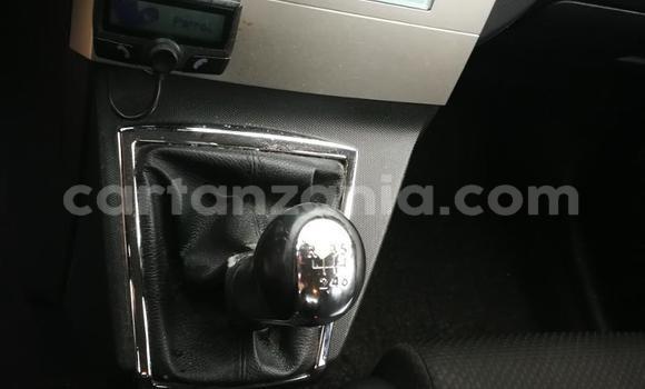 Nunua Ilio tumika Toyota Corolla Verso Bluu Gari ndani ya Arusha nchini Arusha Nunua Ilio tumika Toyota Corolla Verso Bluu Gari ndani ya Arusha nchini Arusha
