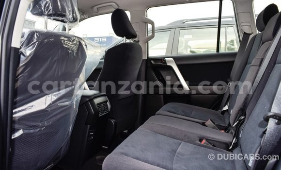 Nunua Imported Toyota Prado Nyeusi Gari ndani ya Import - Dubai nchini Arusha Nunua Imported Toyota Prado Nyeusi Gari ndani ya Import - Dubai nchini Arusha