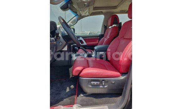 Nunua Imported Toyota Land Cruiser Nyeusi Gari ndani ya Import - Dubai nchini Arusha Nunua Imported Toyota Land Cruiser Nyeusi Gari ndani ya Import - Dubai nchini Arusha