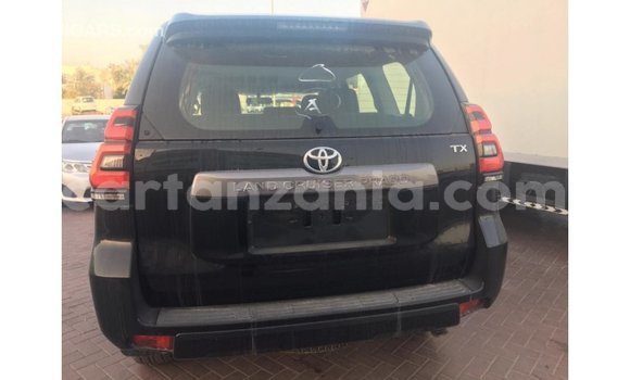 Nunua Imported Toyota Prado Nyeusi Gari ndani ya Import - Dubai nchini Arusha Nunua Imported Toyota Prado Nyeusi Gari ndani ya Import - Dubai nchini Arusha