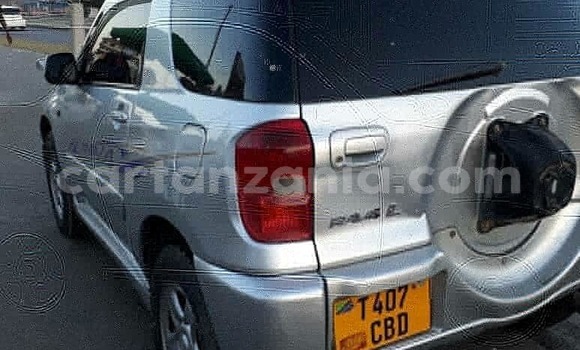 Nunua Ilio tumika Toyota RAV4 Fedha Gari ndani ya Dar es Salaam nchini Dar es Salaam Nunua Ilio tumika Toyota RAV4 Fedha Gari ndani ya Dar es Salaam nchini Dar es Salaam