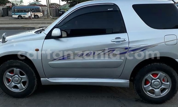 Nunua Ilio tumika Toyota RAV4 Fedha Gari ndani ya Dar es Salaam nchini Dar es Salaam Nunua Ilio tumika Toyota RAV4 Fedha Gari ndani ya Dar es Salaam nchini Dar es Salaam