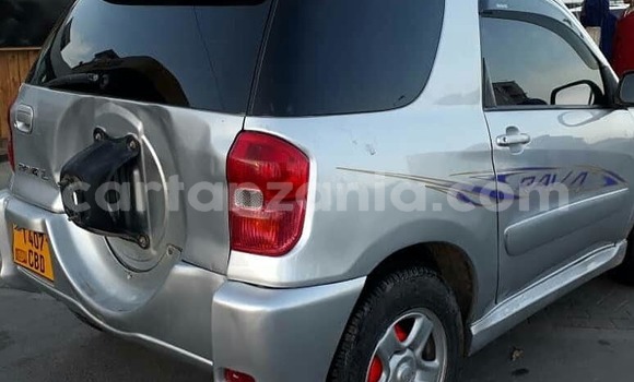 Nunua Ilio tumika Toyota RAV4 Fedha Gari ndani ya Dar es Salaam nchini Dar es Salaam Nunua Ilio tumika Toyota RAV4 Fedha Gari ndani ya Dar es Salaam nchini Dar es Salaam