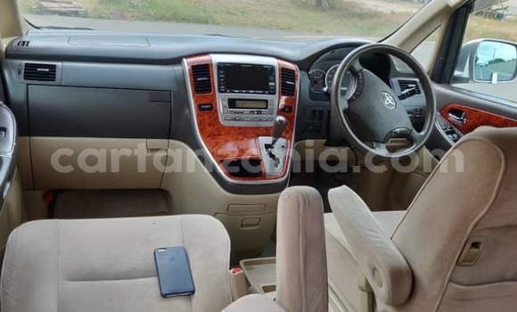 Nunua Ilio tumika Toyota Alphard Fedha Gari ndani ya Dar es Salaam nchini Dar es Salaam Nunua Ilio tumika Toyota Alphard Fedha Gari ndani ya Dar es Salaam nchini Dar es Salaam