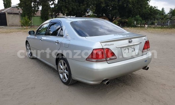 Nunua Ilio tumika Toyota Crown Fedha Gari ndani ya Dar es Salaam nchini Dar es Salaam Nunua Ilio tumika Toyota Crown Fedha Gari ndani ya Dar es Salaam nchini Dar es Salaam
